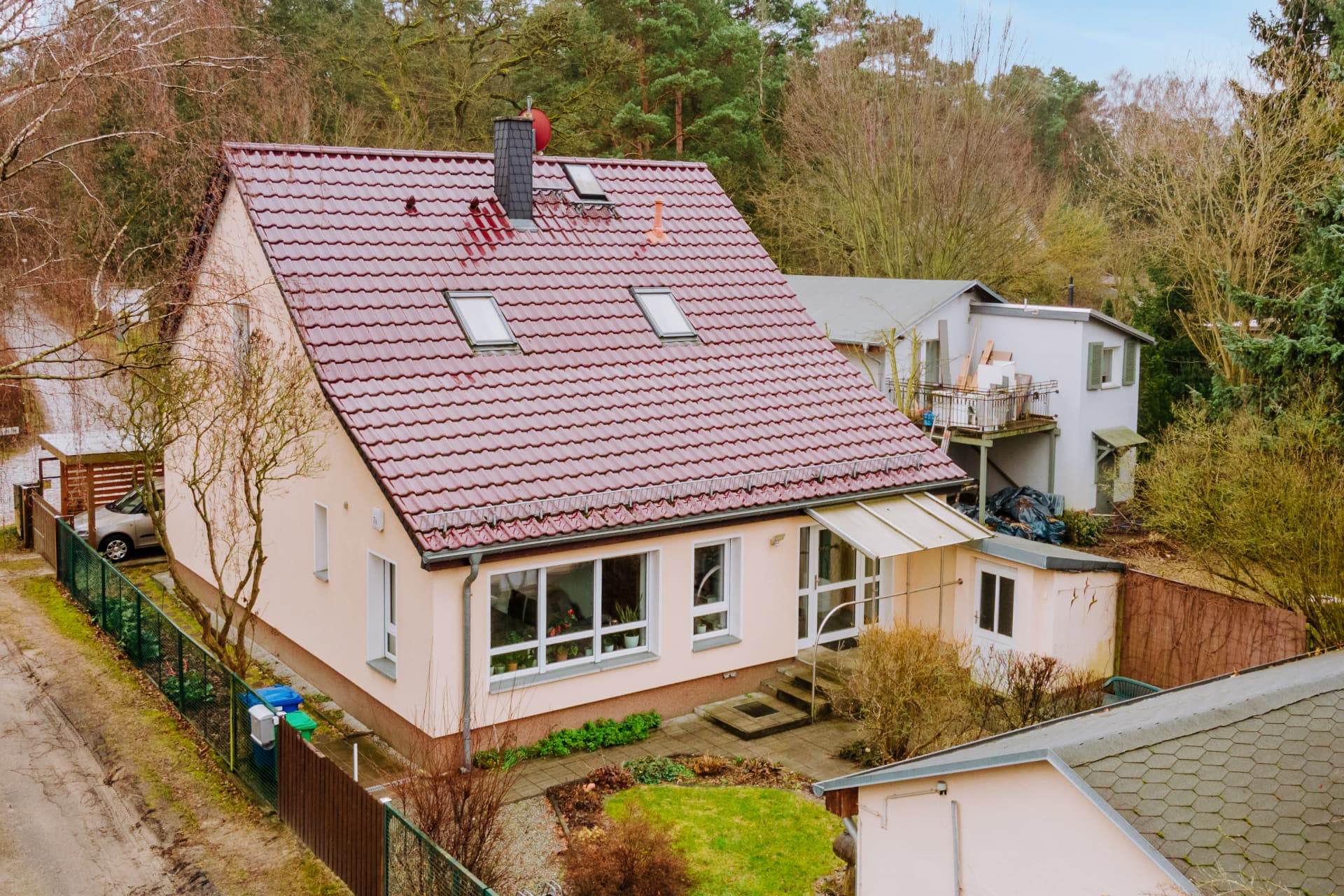 Kernsaniertes Einfamilienhaus am Crossinsee in Königs Wusterhausen